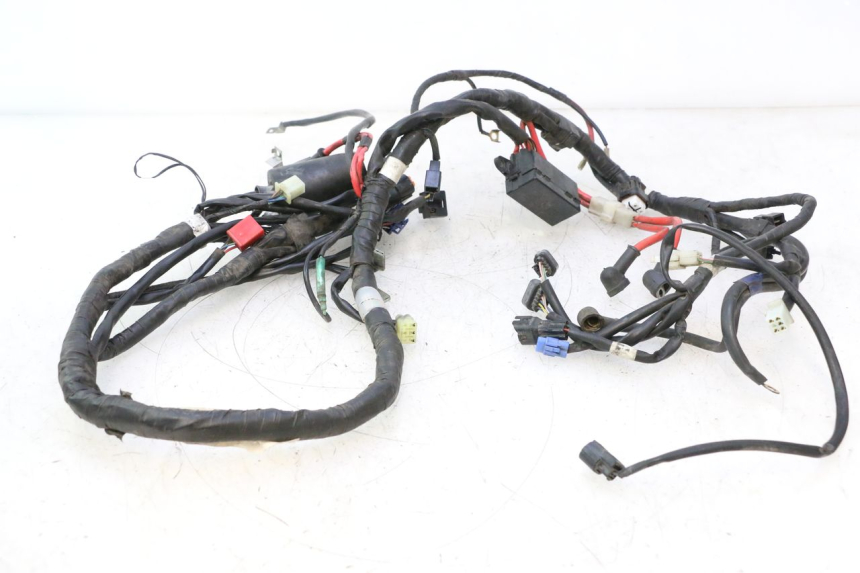 photo de INSTALACJA ELEKTRYCZNA YAMAHA BW'S BWS 125 (2010 - 2013) - Zoom stanu zużycia