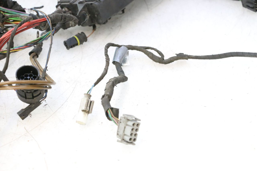 photo de INSTALACJA ELEKTRYCZNA BMW C1 125 (2000 - 2003) - Inny kąt widzenia