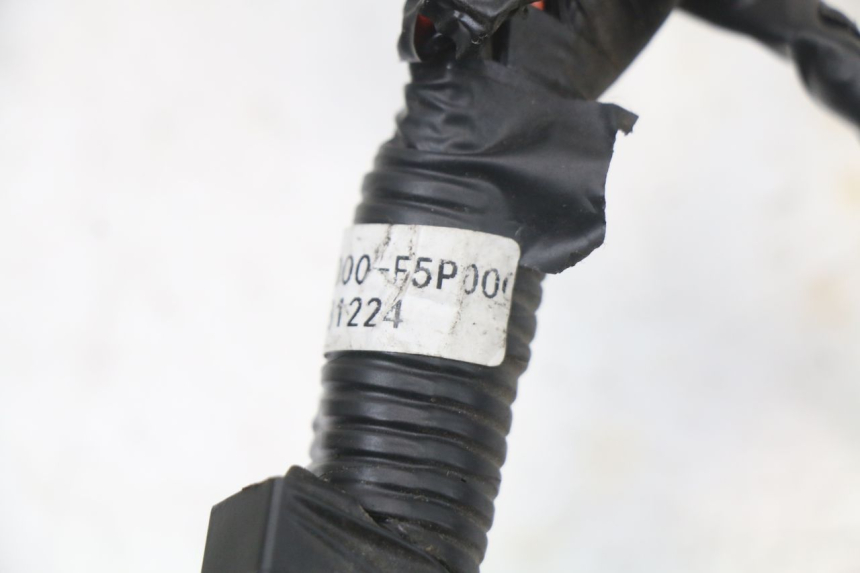 photo de WIĄZKA ELEKTRYCZNA ARCHIVE CAFE RACER 4T 50 (2019 - 2024) - Zoom stanu zużycia