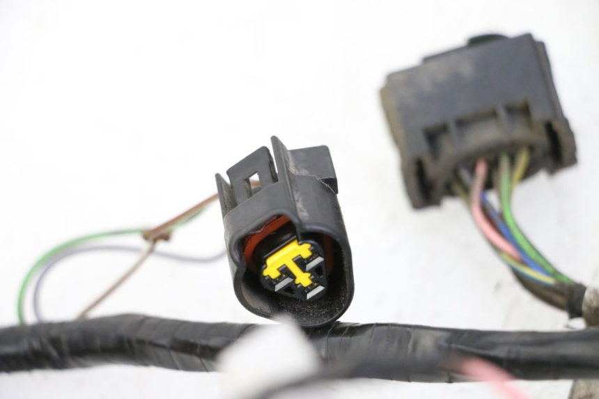 photo de INSTALACJA ELEKTRYCZNA PEUGEOT CITYSTAR 50 (2013 - 2017) - Szczegół części