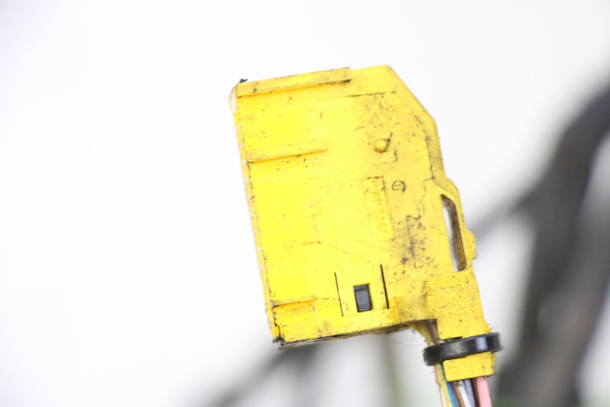 photo de INSTALACJA ELEKTRYCZNA PEUGEOT CITYSTAR 50 (2013 - 2017) - Inny kąt widzenia