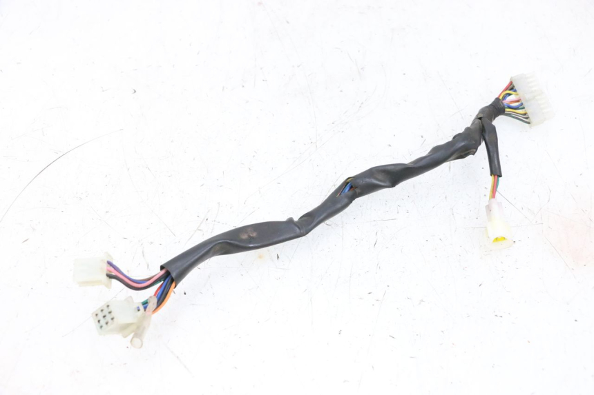 photo de WIĄZKA LICZNIKA MAG POWER BOMBERS 4T 50 (2016 - 2026) - Zoom stanu zużycia