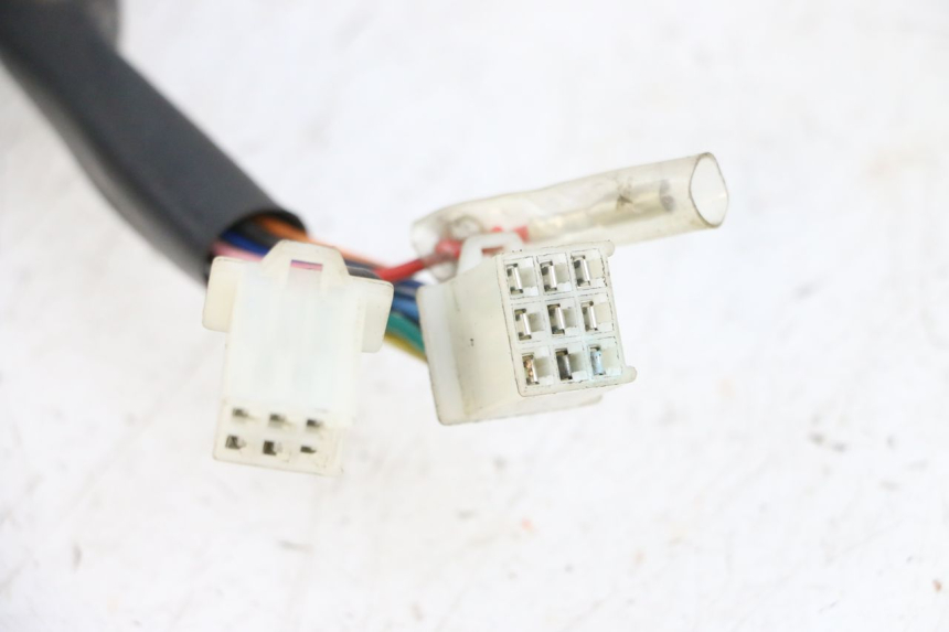 photo de WIĄZKA LICZNIKA MAG POWER BOMBERS 4T 50 (2016 - 2026) - Zbliżenie techniczne