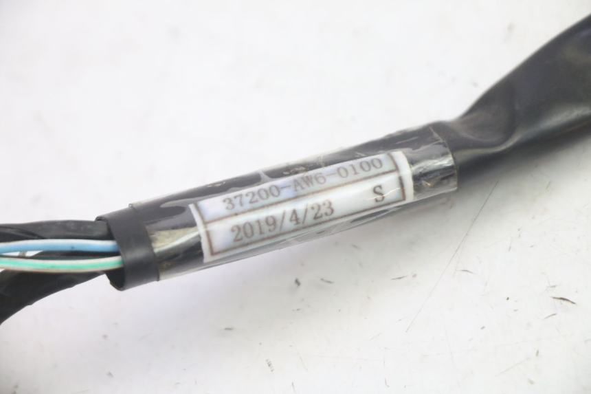 photo de WIĄZKA LICZNIKA SYM CROX 4T 50 (2016 - 2023) - Punkty mocowania