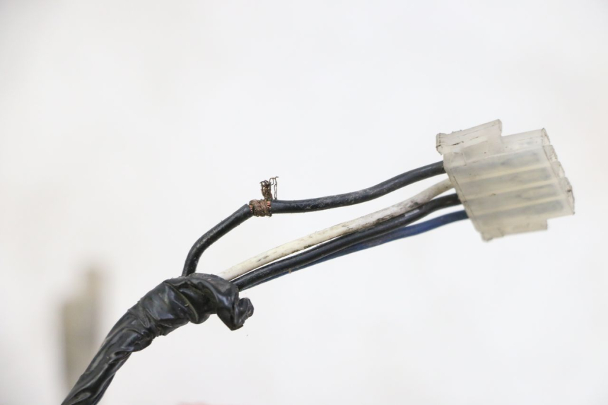 photo de WIĄZKA LICZNIKA KYMCO LIKE 4T 50 (2019 - 2025) - Zoom stanu zużycia