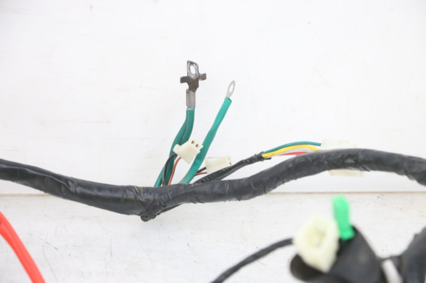 photo de WIĄZKA ELEKTRYCZNA SYM CROX 4T 50 (2016 - 2023) - Stan powierzchni