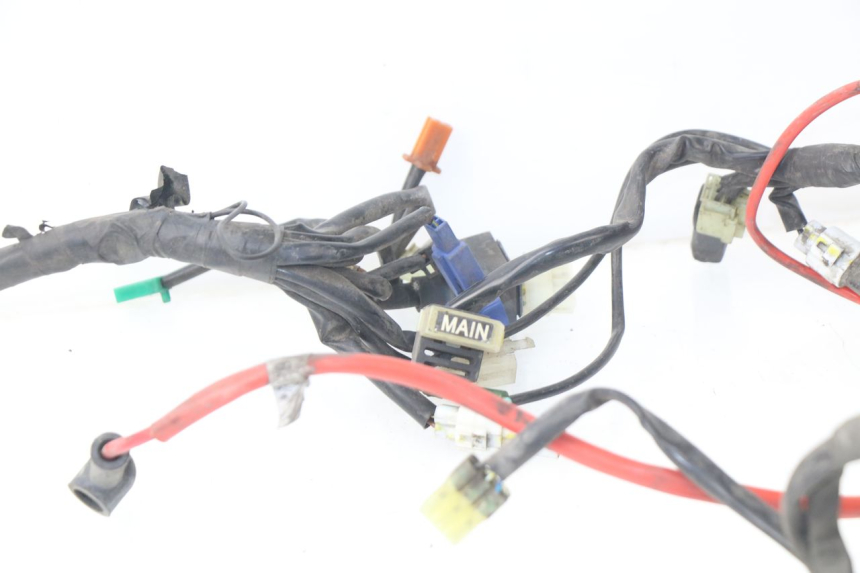photo de WIĄZKA ELEKTRYCZNA YAMAHA CYGNUS X INJECTION 125 (2007 - 2013) - Inny kąt widzenia