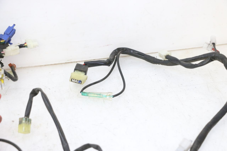 photo de WIĄZKA ELEKTRYCZNA YAMAHA CYGNUS X INJECTION 125 (2007 - 2013) - Widok ogólny