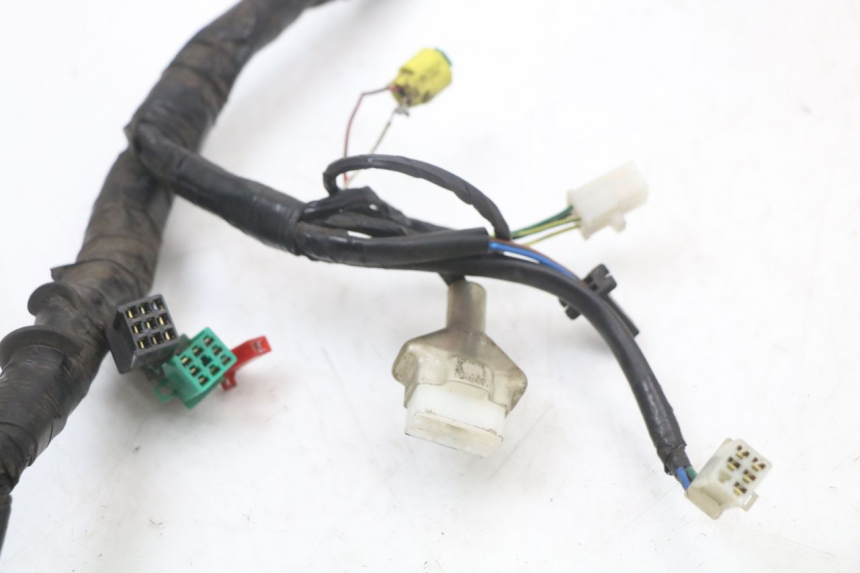 photo de INSTALACJA ELEKTRYCZNA KYMCO DINK STREET ABS 125 (2011 - 2018) - Zbliżenie techniczne