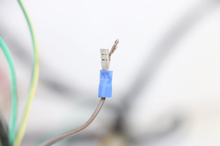 photo de WIĄZKA ELEKTRYCZNA PEUGEOT ELYSEO 125 (1999 - 2004) - Widok ogólny