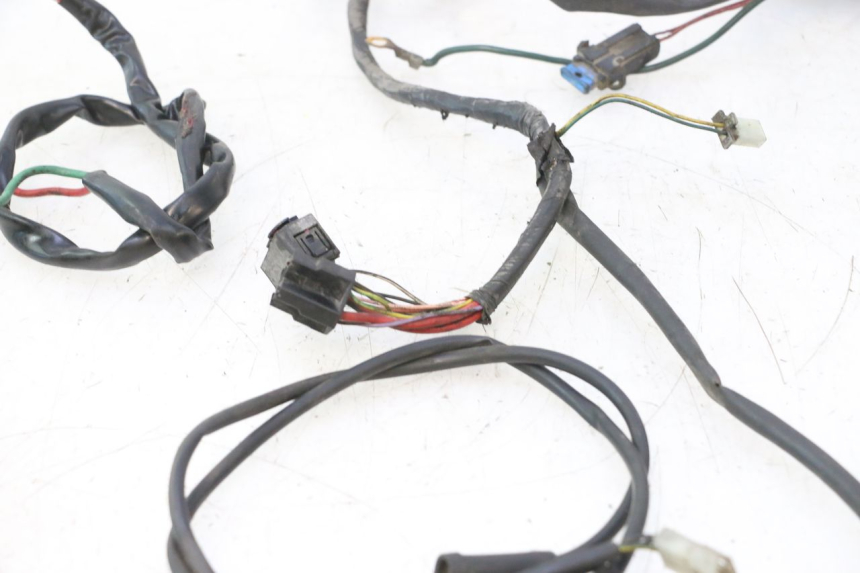 photo de WIĄZKA ELEKTRYCZNA PEUGEOT ELYSTAR 50 (2002 - 2014) - Kontrola wizualna