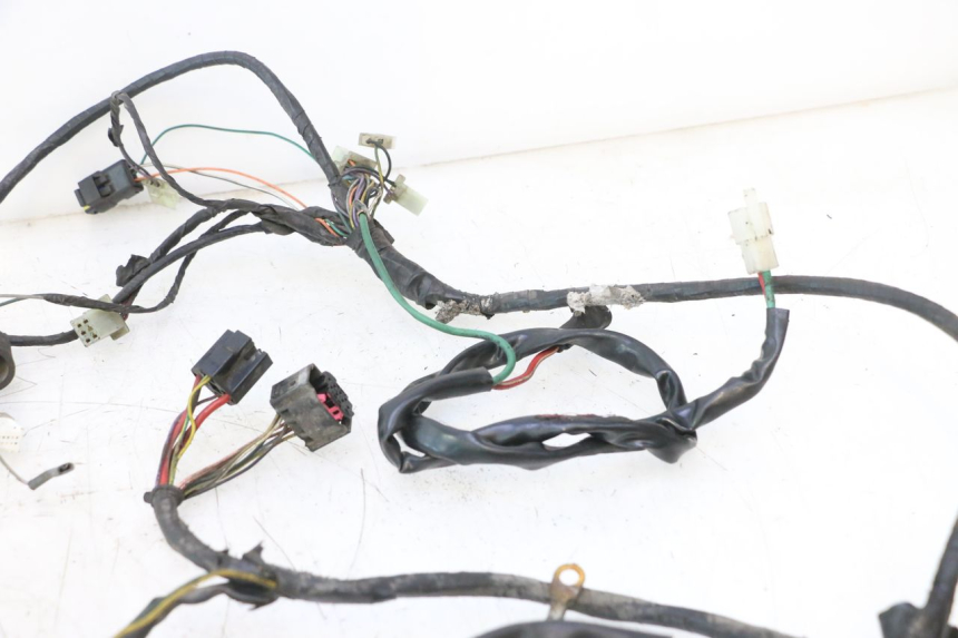 photo de WIĄZKA ELEKTRYCZNA PEUGEOT ELYSTAR 50 (2002 - 2014) - Zbliżenie techniczne