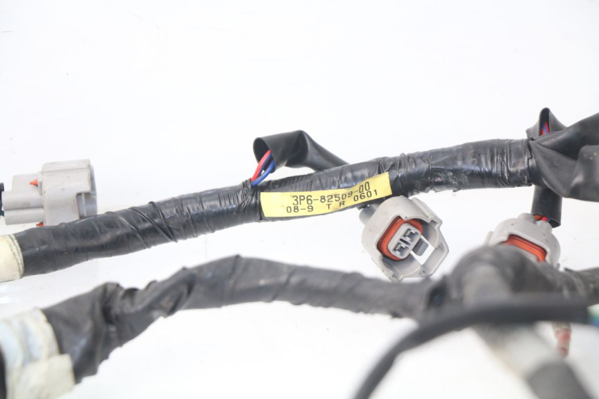 photo de WIĄZKA ELEKTRYCZNA YAMAHA FJR ABS 1300 (2006 - 2012) - Zoom stanu zużycia