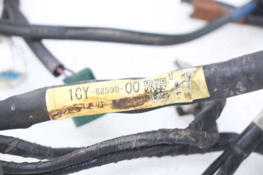 photo de WIĄZKA ELEKTRYCZNA YAMAHA FJR ABS 1300 (2006 - 2012) - Punkty mocowania