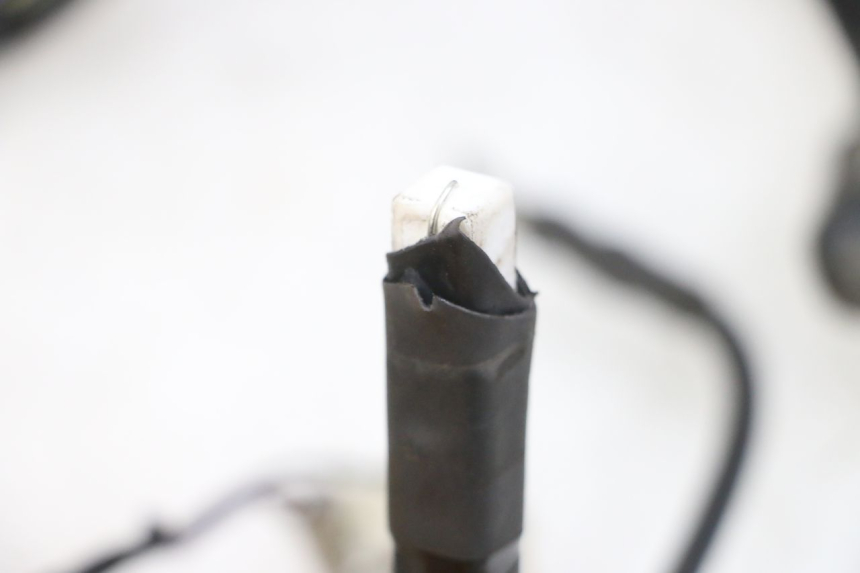 photo de WIĄZKA ELEKTRYCZNA PIAGGIO FLY 4T 50 (2013 - 2017) - Zoom stanu zużycia