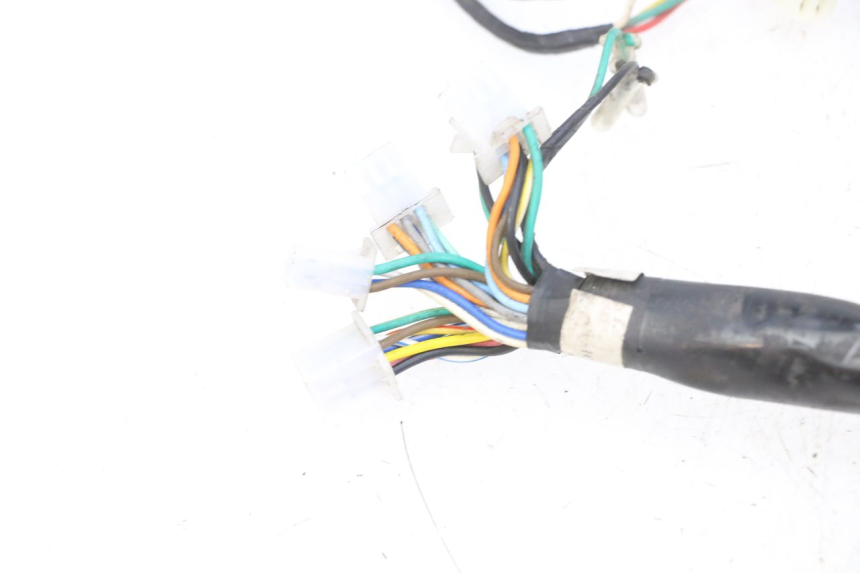 photo de INSTALACJA ELEKTRYCZNA GOES WIKI 125 (2010 - 2015) - Zbliżenie techniczne