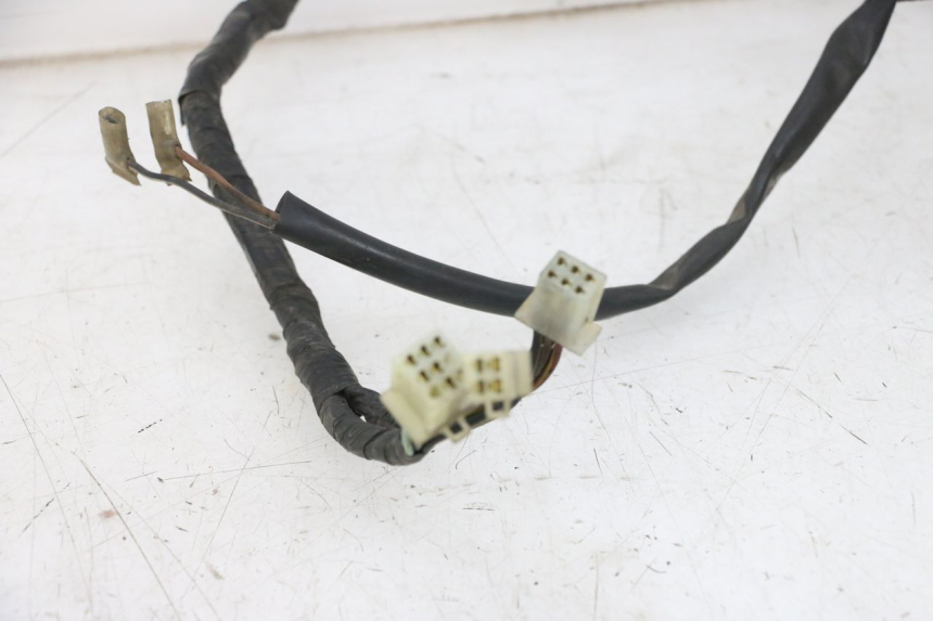 photo de INSTALACJA ELEKTRYCZNA KAWASAKI GPX R WARBIRD 600 (1988 - 1993) - Zbliżenie techniczne