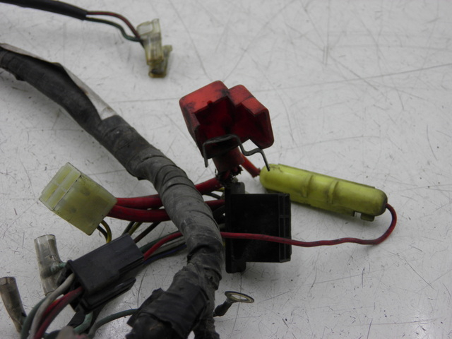 photo de INSTALACJA ELEKTRYCZNA HONDA NH VISION 50 (1985 - 1994) - Szczegół części