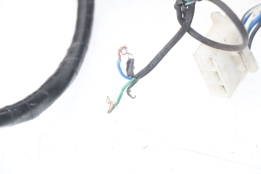 photo de WIĄZKA ELEKTRYCZNA SYM JOYMAX 250 (2013 - 2017) - Zoom stanu zużycia