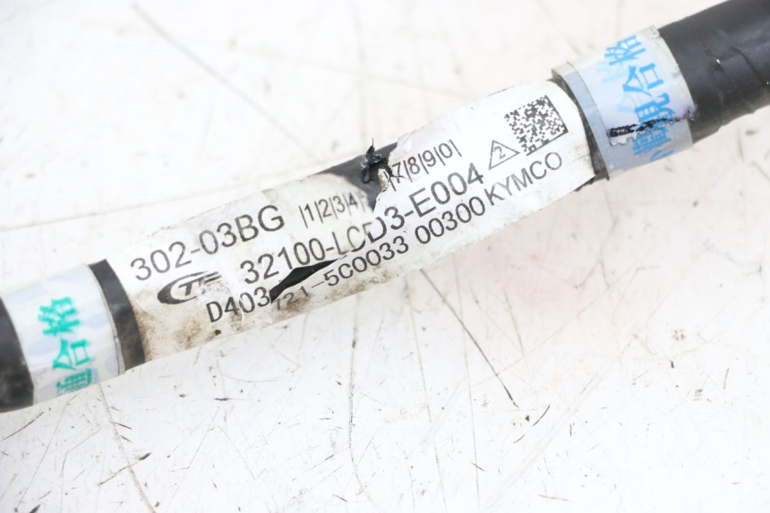 photo de WIĄZKA ELEKTRYCZNA KYMCO PEOPLE S 125 (2000 - 2008) - Zbliżenie techniczne