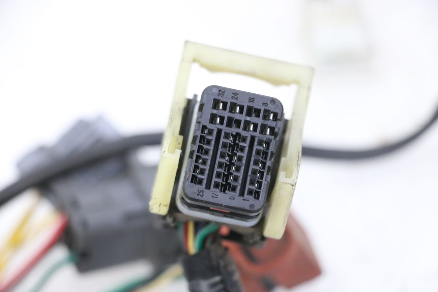 photo de INSTALACJA ELEKTRYCZNA KYMCO X-TOWN XTOWN 125 (2016 - 2021) - Zoom stanu zużycia