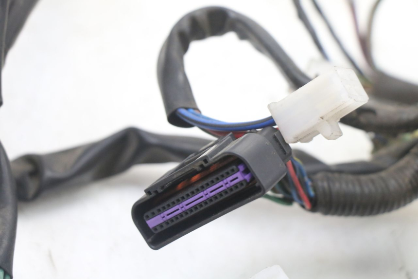 photo de WIĄZKA ELEKTRYCZNA KYMCO XCITING 500 (2007 - 2010) - Szczegóły charakterystyczne