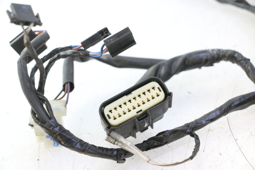 photo de WIĄZKA ELEKTRYCZNA PIAGGIO LIBERTY IGET 4T 50 (2021 - 2025) - Szczegół części