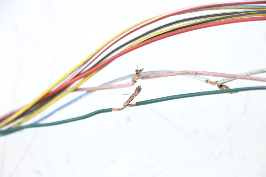 photo de WIĄZKA ELEKTRYCZNA PEUGEOT LUDIX ONE 50 (2004 - 2013) - Struktura - zbliżenie