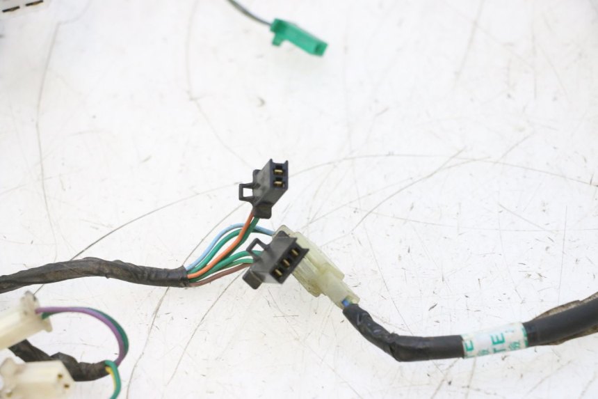 photo de INSTALACJA ELEKTRYCZNA SYM MIO 50 (2005 - 2010) - Widok z bliska