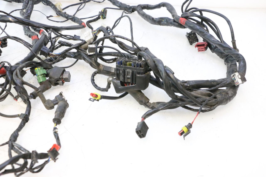 photo de INSTALACJA ELEKTRYCZNA PIAGGIO MP3 LT 400 (2007 - 2012) - Zoom stanu zużycia