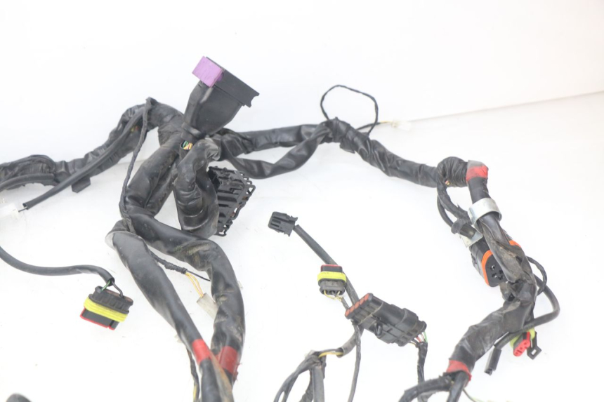 photo de INSTALACJA ELEKTRYCZNA PIAGGIO MP3 500 (2014 - 2017) - Zdjęcie dodatkowe