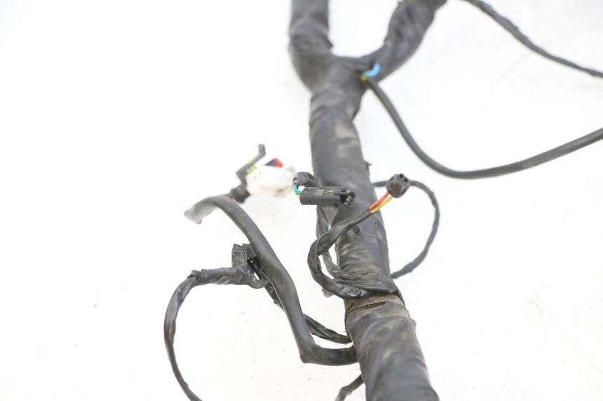 photo de INSTALACJA ELEKTRYCZNA PIAGGIO MP3 RL 250 (2006 - 2010) - Punkty mocowania