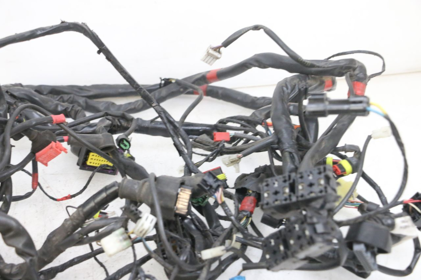 photo de WIĄZKA ELEKTRYCZNA PIAGGIO MP3 500 (2016 - 2018) - Inny kąt widzenia