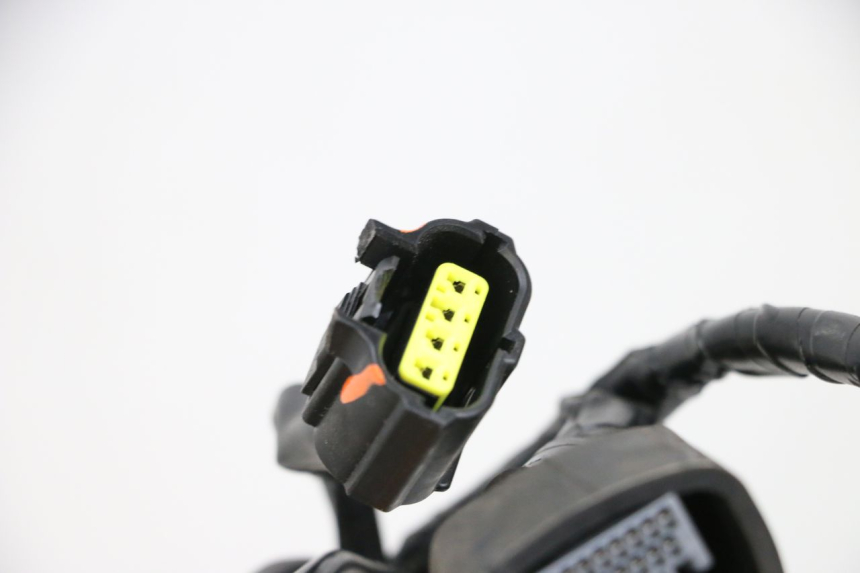 photo de INSTALACJA ELEKTRYCZNA YAMAHA NEO'S CORE 1 (2022 - 2026) - Oznaczenia i referencje