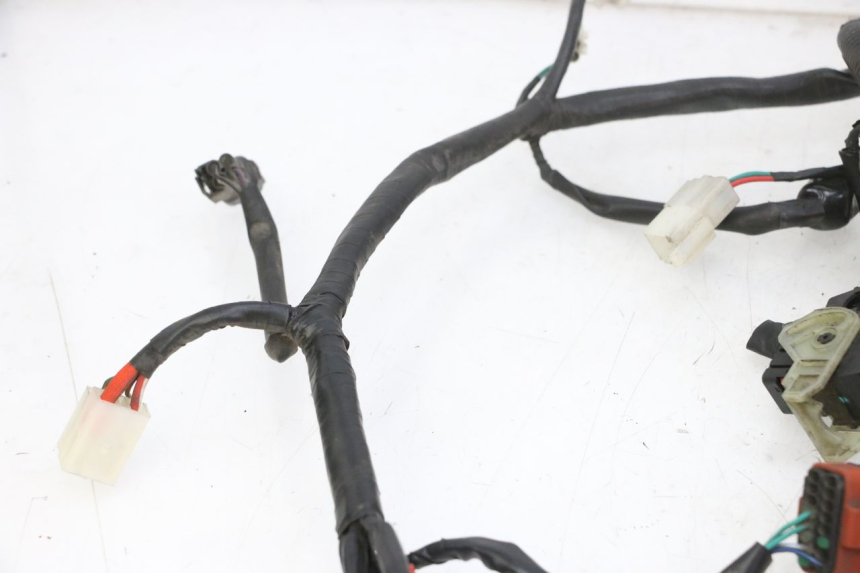 photo de WIĄZKA ELEKTRYCZNA KYMCO LIKE 4T 50 (2019 - 2025) - Punkty mocowania