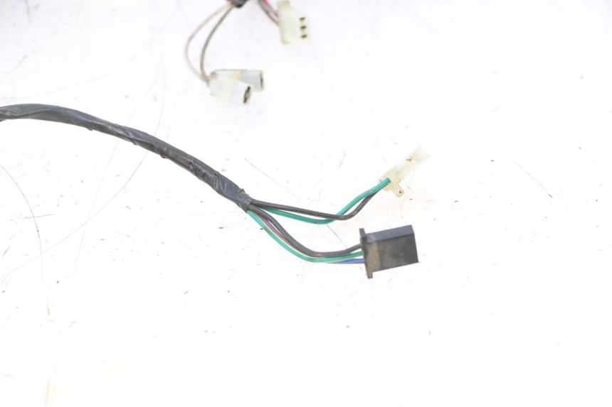 photo de WIĄZKA ELEKTRYCZNA MBK NITRO 50 (2004 - 2008) - Szczegóły charakterystyczne