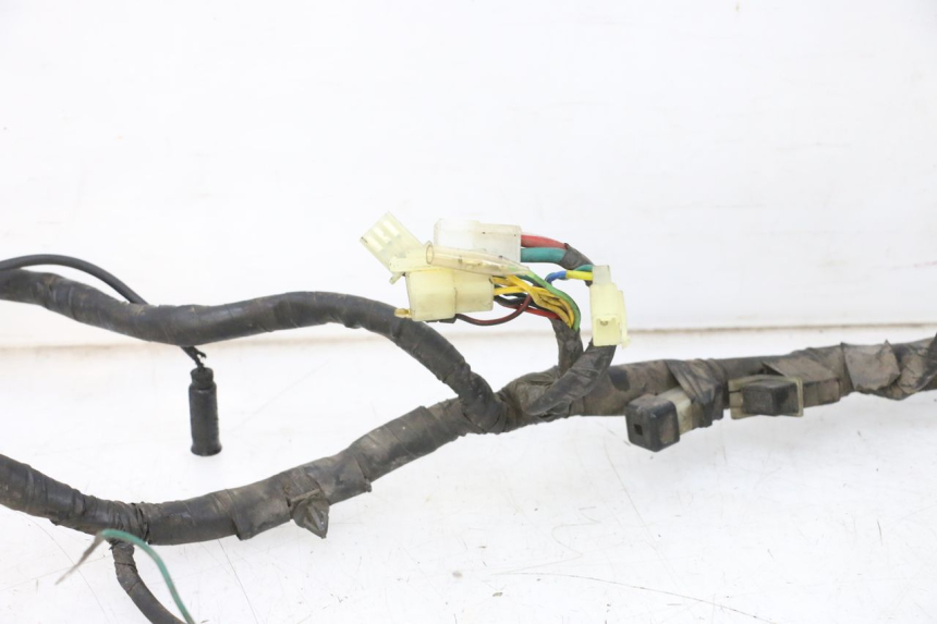 photo de INSTALACJA ELEKTRYCZNA HONDA NSR R 125 (1994 - 2003) - Zbliżenie komponentów