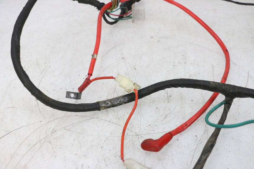 photo de INSTALACJA ELEKTRYCZNA SYM ORBIT 2 4T 50 (2008 - 2017) - Zoom stanu zużycia