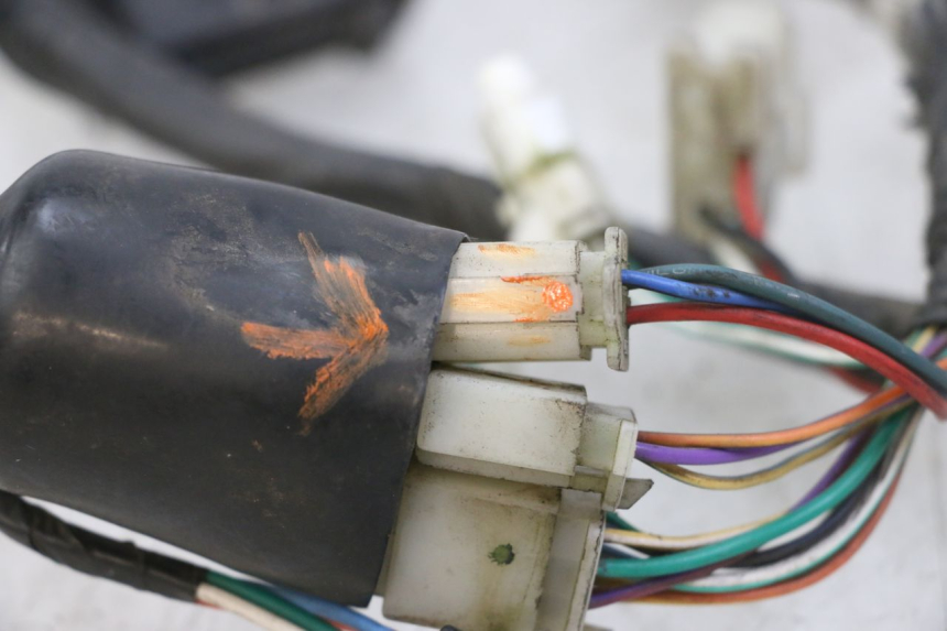 photo de INSTALACJA ELEKTRYCZNA PEUGEOT BELVILLE 125 (2017 - 2021) - Zbliżenie techniczne