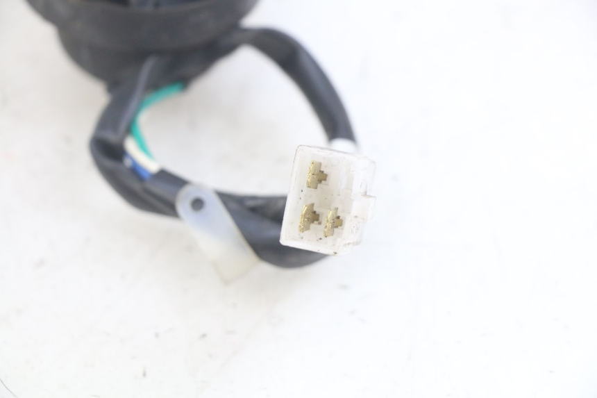 photo de WIĄZKA PRZEWODÓW REFLEKTORA KYMCO AGILITY 16+ 4T 50 (2018 - 2023) - Inny kąt widzenia