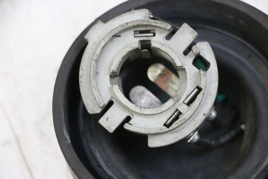 photo de WIĄZKA PRZEWODÓW REFLEKTORA PEUGEOT KISBEE 4T 50 (2018 - 2022) - Widok ogólny