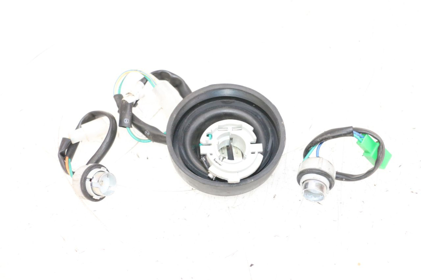 photo de WIĄZKA PRZEWODÓW REFLEKTORA PEUGEOT KISBEE 4T 50 (2018 - 2022) - Widok główny