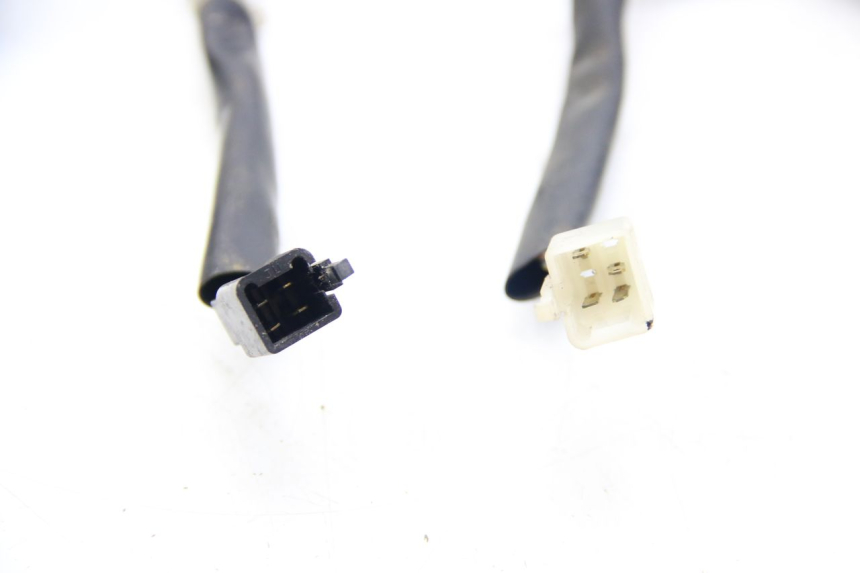 photo de WIĄZKA PRZEWODÓW REFLEKTORA PEUGEOT SATELIS COMPRESSOR K15 125 (2006 - 2009) - Szczegół części