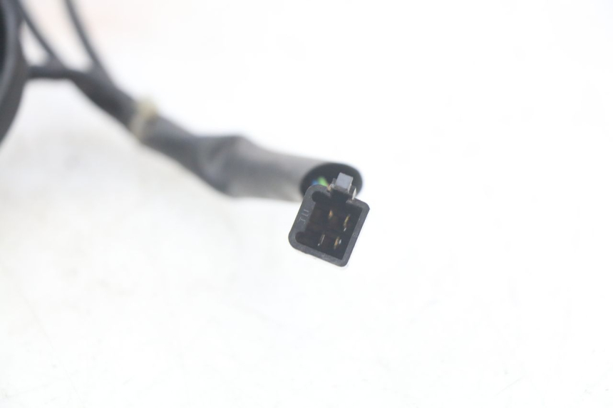 photo de WIĄZKA PRZEWODÓW REFLEKTORA PEUGEOT SATELIS 125 (2010 - 2012) - Zoom stanu zużycia