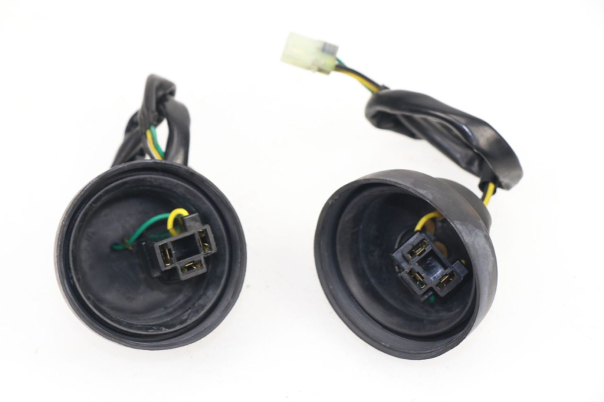 photo de WIĄZKA PRZEWODÓW REFLEKTORA TGB X-MOTION XMOTION 125 (2008 - 2014) - Widok główny