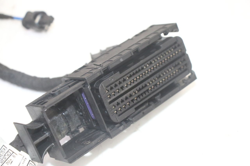 photo de INSTALACJA ELEKTRYCZNA BMW R GS 1250 (2021 - 2024) - Zbliżenie komponentów