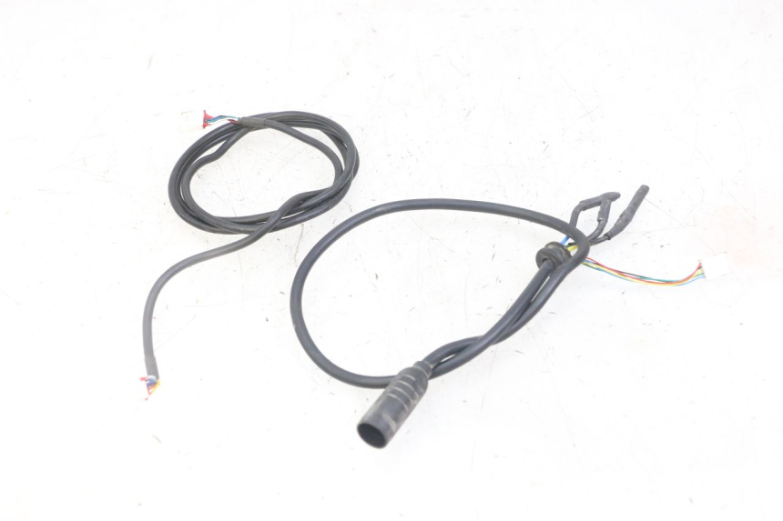 photo de INSTALACJA ELEKTRYCZNA PUNK ELECTRIC RIDER 1 - Widok główny