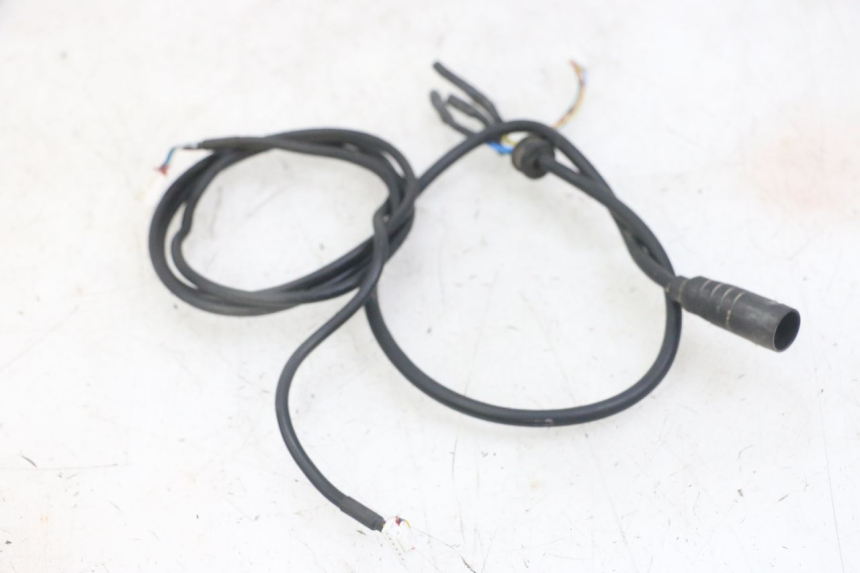 photo de INSTALACJA ELEKTRYCZNA PUNK ELECTRIC RIDER 1 - Zoom stanu zużycia