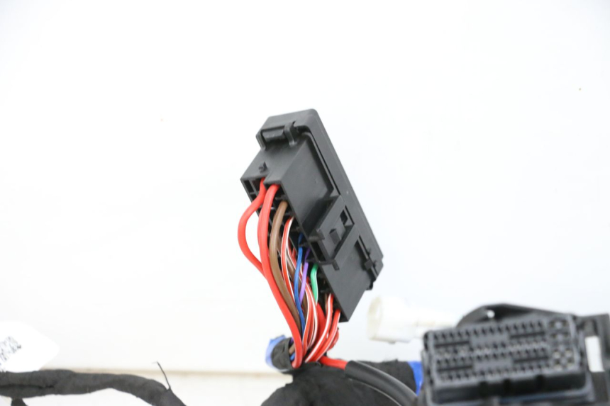 photo de WIĄZKA ELEKTRYCZNA ROYAL ENFIELD CONTINENTAL GT 650 (2019 - 2024) - Szczegóły charakterystyczne