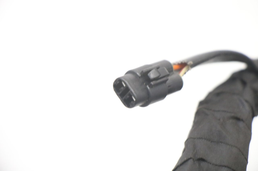 photo de INSTALACJA ELEKTRYCZNA ROYAL ENFIELD HYMALAYAN 410 (2016 - 2023) - Zbliżenie komponentów